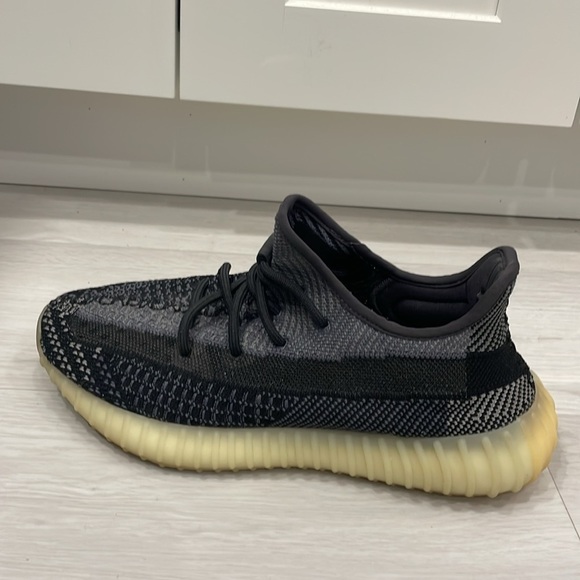 Adidas Yeezy Boost 350 V2 Carbon Sneakers - Picture 11 of 16